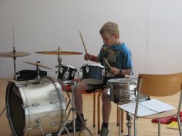 2008